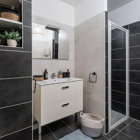 Apartament Annecy, Calme, Terrasse, Parking Box Annecy
